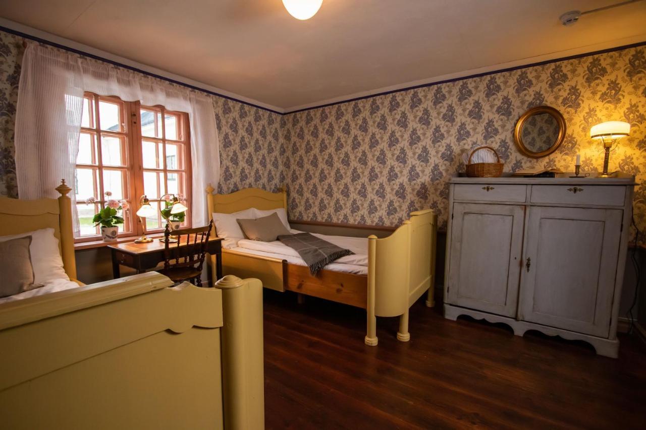 Dahlstroemska Garden 3*